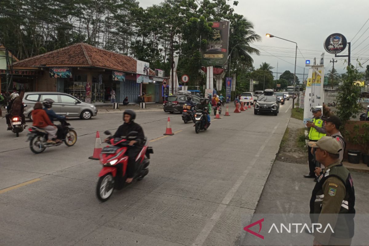 H+3 Lebaran, arus kendaraan di ruas Ajibarang-Brebes ramai lancar