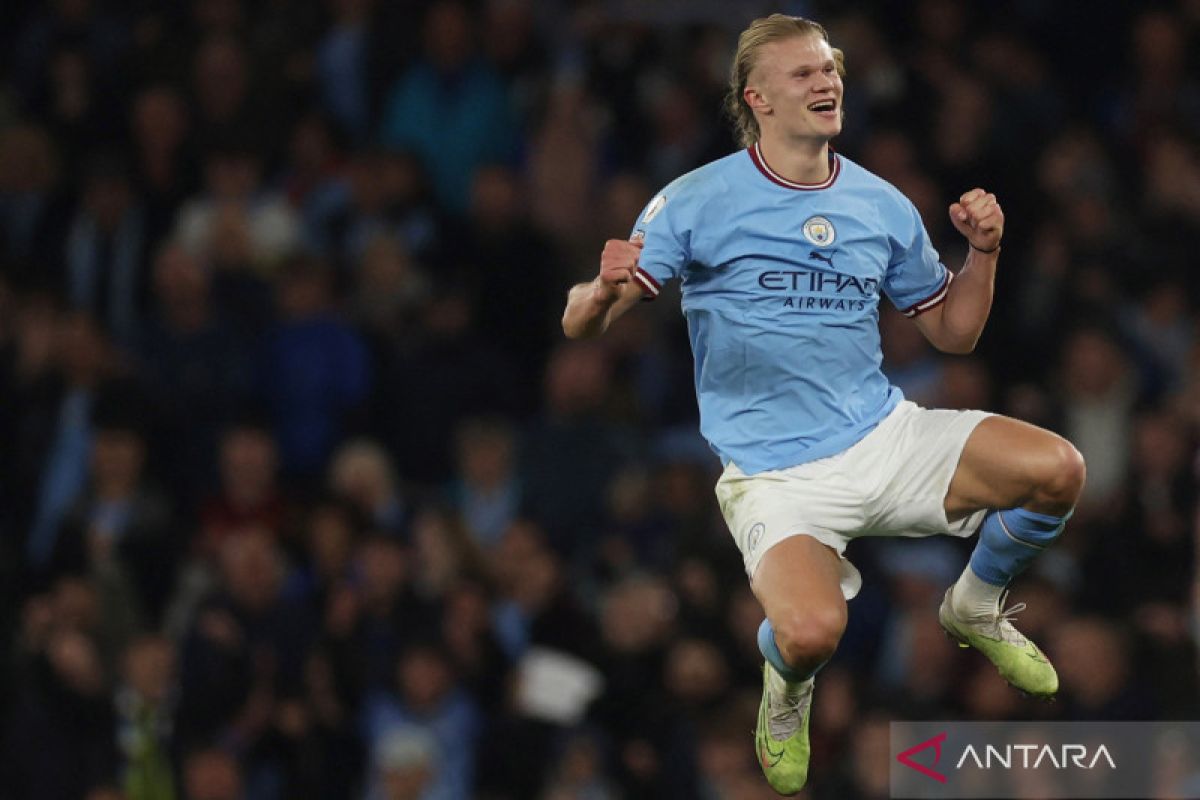 Manchester City geser Arsenal dari puncak klasemen Liga Inggris: kalahkan West Ham 3-0