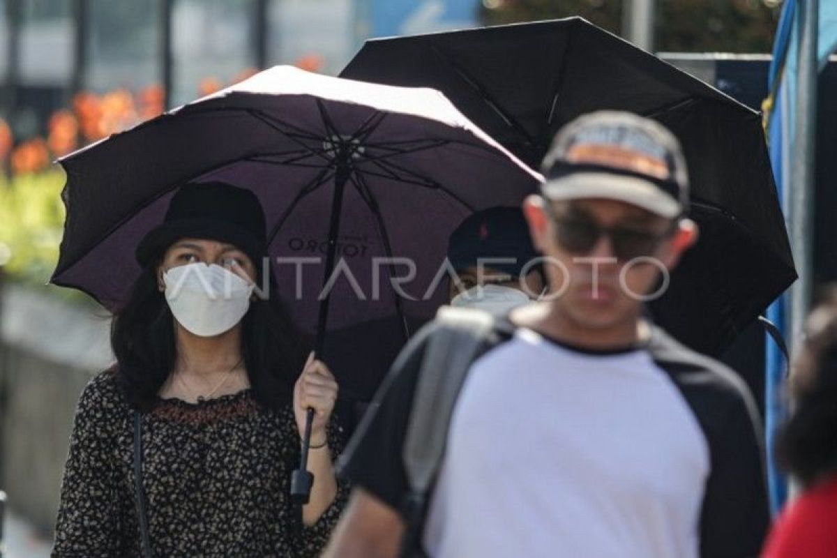 Dokter kulit imbau hindari eksfolian setelah terpapar sinar matahari