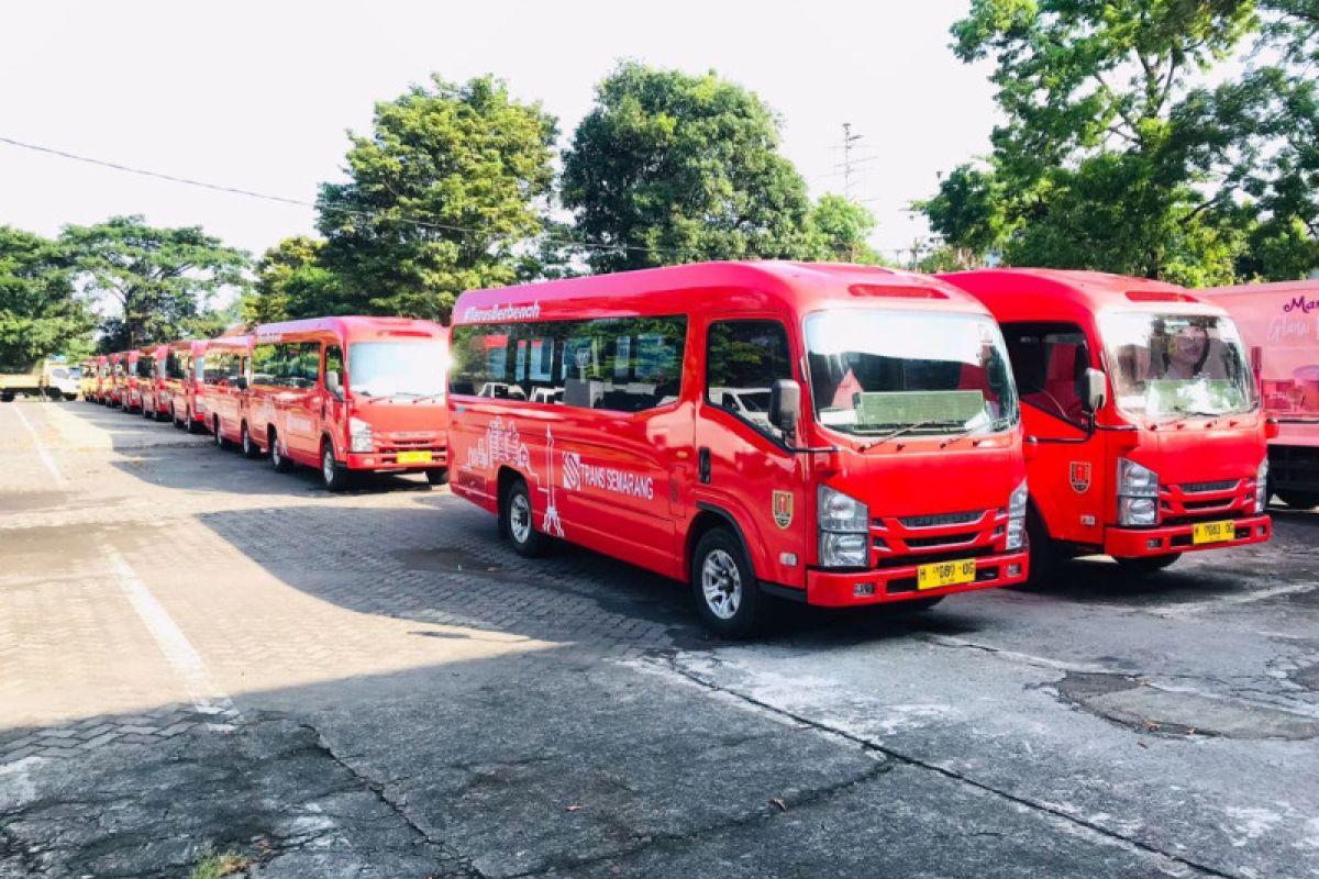 Trans Semarang ganti armada rute kampus