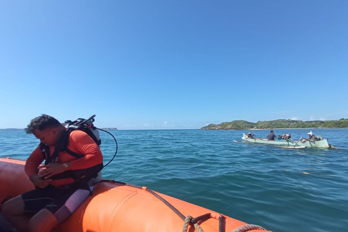 Seorang pemancing ditemukan tewas terseret ombak di Teluk Awang Lombok Tengah