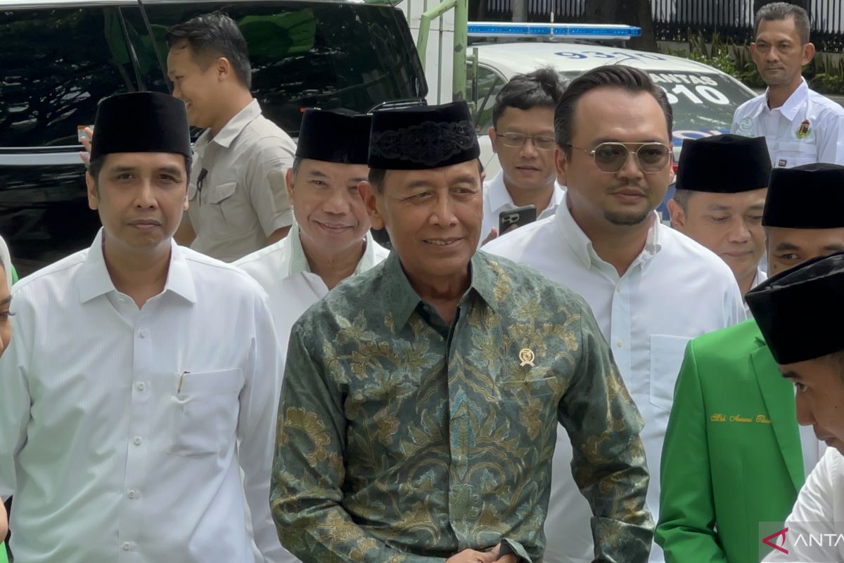 Wiranto serahkan daftar bakal caleg ke DPP PPP