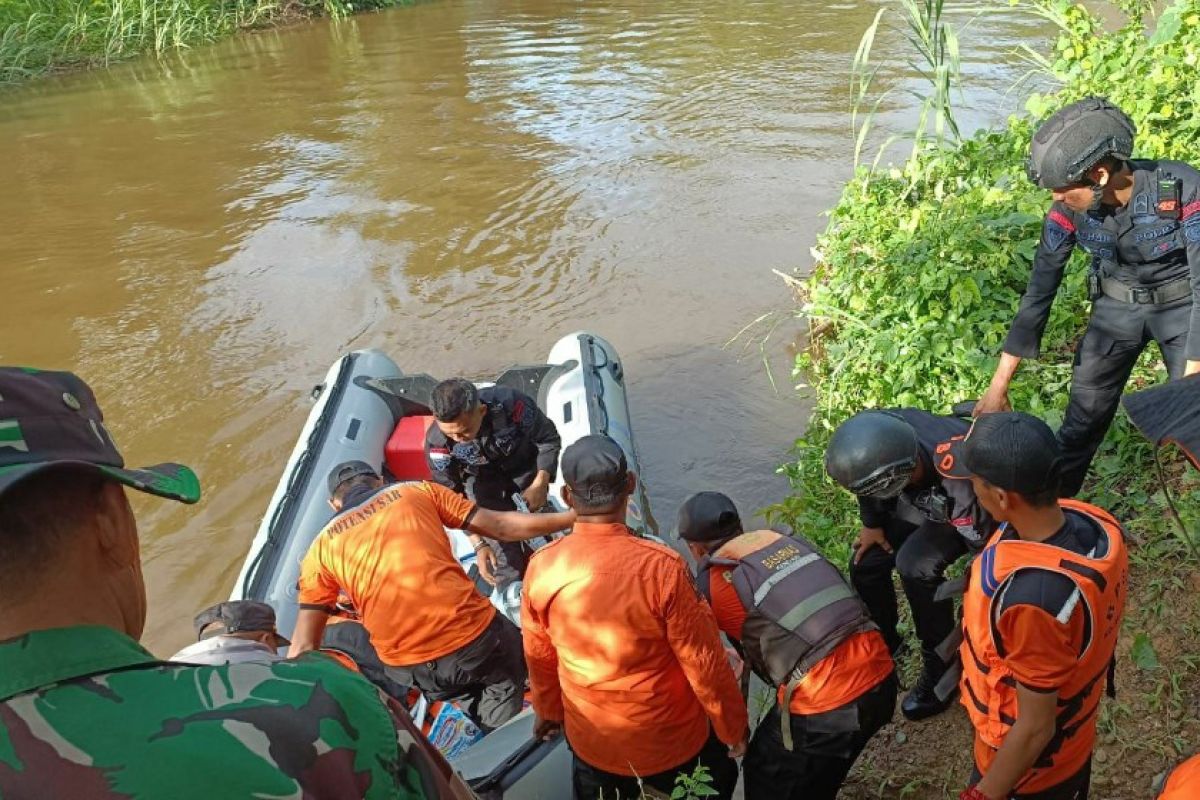 Basarnas sebut Warga terseret arus di Kolaka Utara ditemukan meninggal