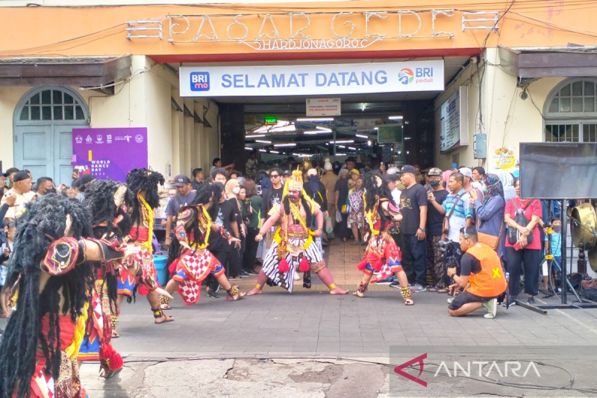 Pemkot Surakarta ingin Solo jadi pusat tari tingkat dunia