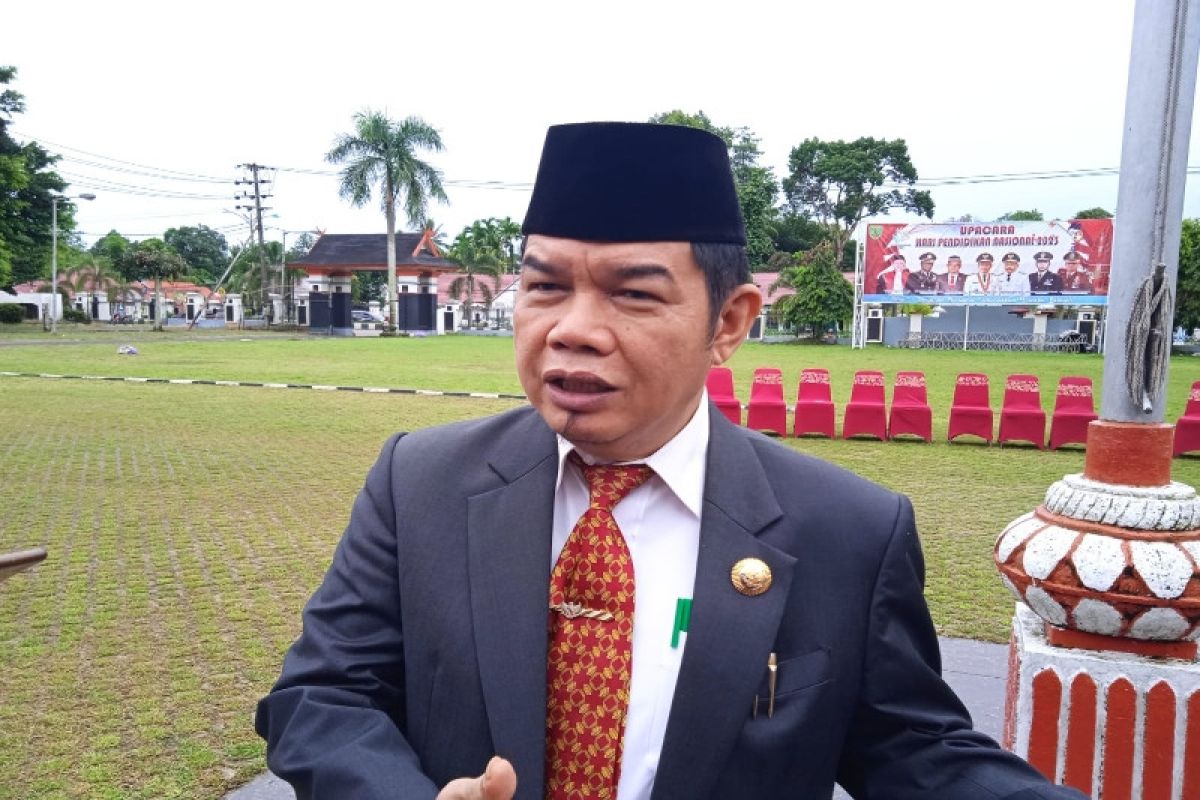 Bupati Bartim ajak semua elemen dukung peningkatan dunia pendidikan