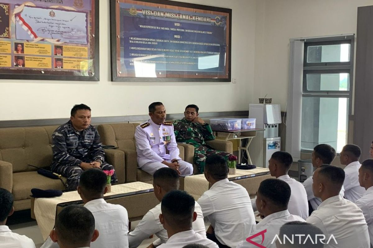 Danlanal Kendari motivasi 46 Casis Tamtama sebelum pantuhir di Malang