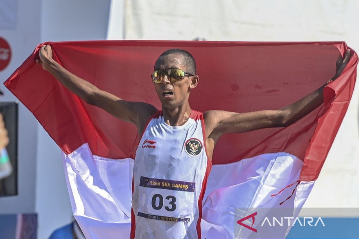 Dua keping emas maraton SEA Games 2023