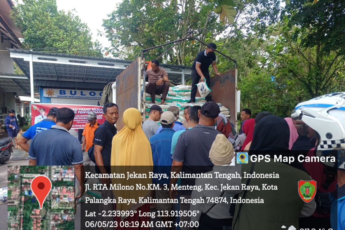 Jaga stabilisasi harga beras, Pemprov-Bulog salurkan delapan ton beras subsidi di Palangka Raya