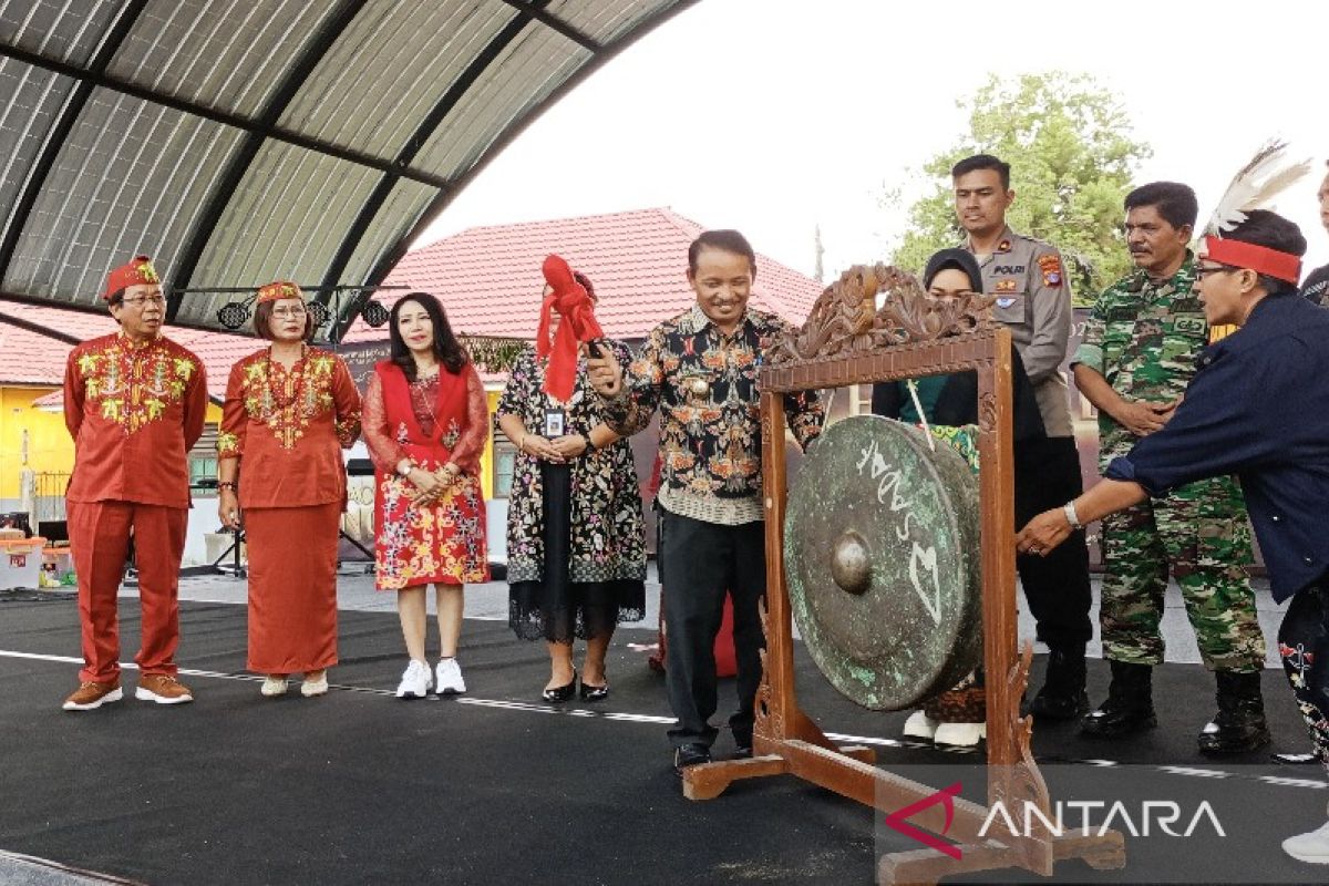 Wabup Bartim: FBNJ tumbuhkan kecintaan terhadap budaya sendiri