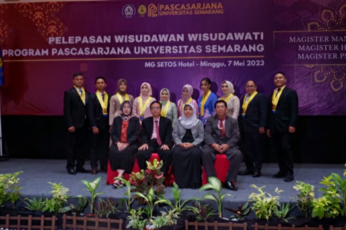 Pascasarjana USM melepas 98 calon wisudawan