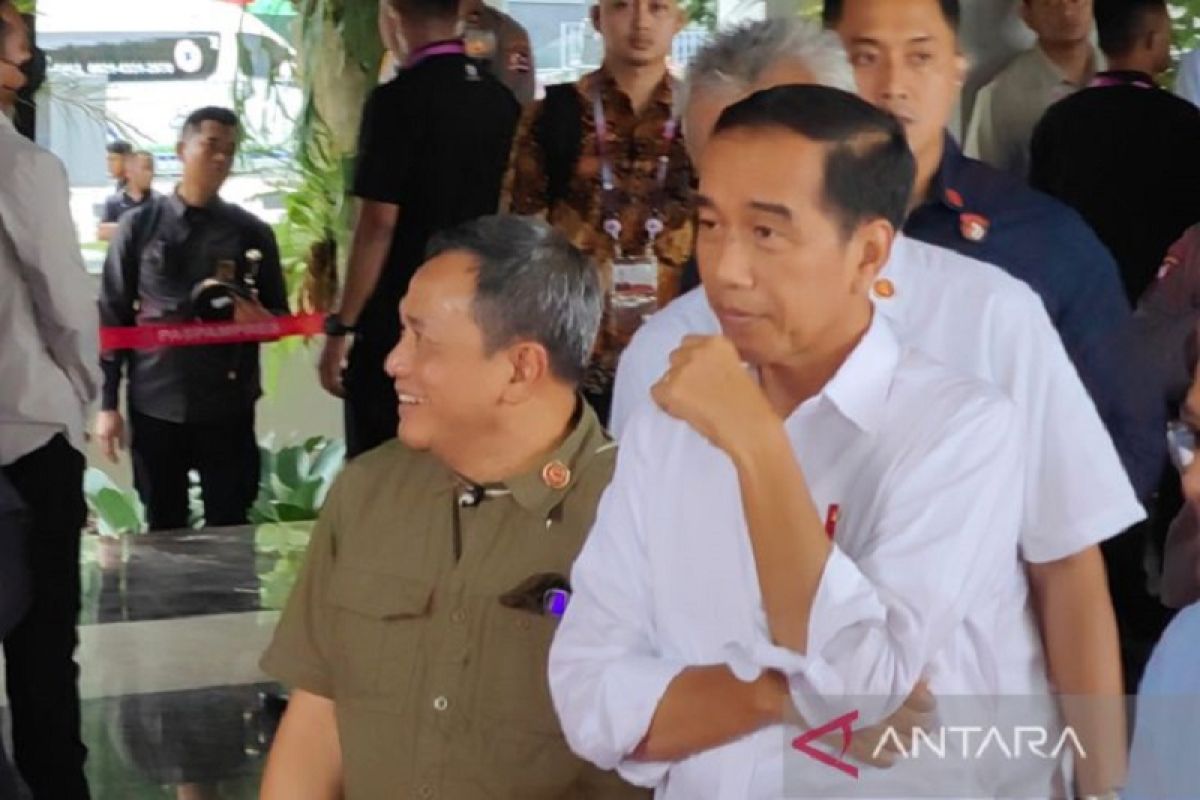 Presiden Jokowi sebut 969 WNI telah berhasil dievakuasi dari Sudan