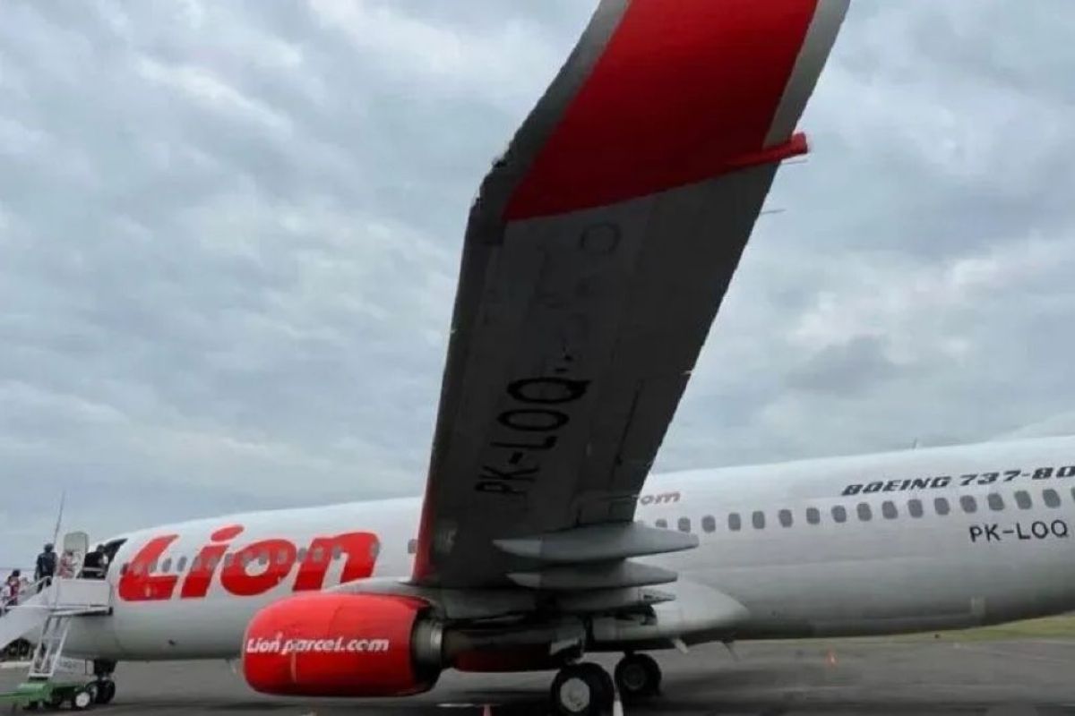 Lion Air rute Bengkulu-Jakarta mendarat di Palembang dampak cuaca buruk