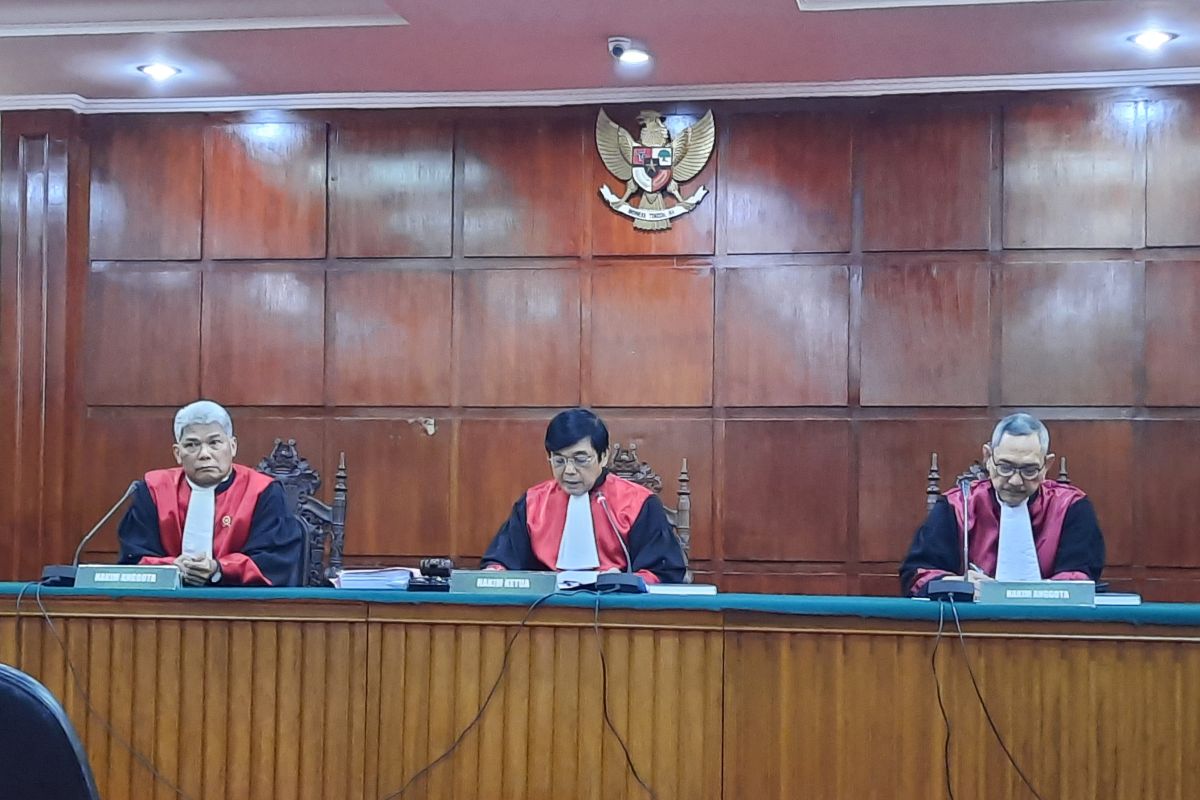 PT DKI Jakarta menguatkan putusan PN Jaksel terkait vonis Hendra Kurniawan