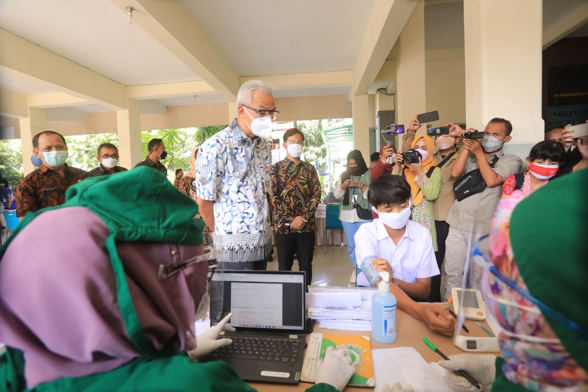 Pemkab Sragen minta masyarakat tetap waspadai  COVID-19