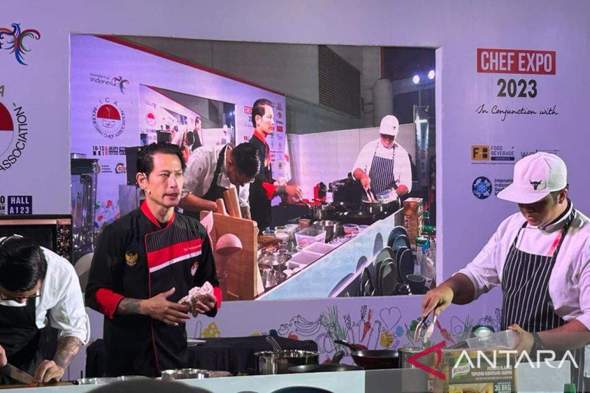 Bahan dan cara membuat lobster tuturuga ala Chef Juna