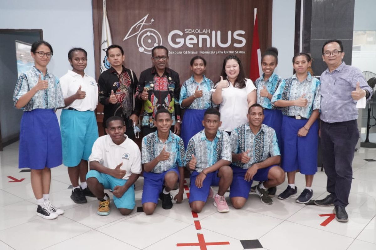 Pemkot Jayapura kirim 20 siswa SMP dan SMA belajar sekolah Genius