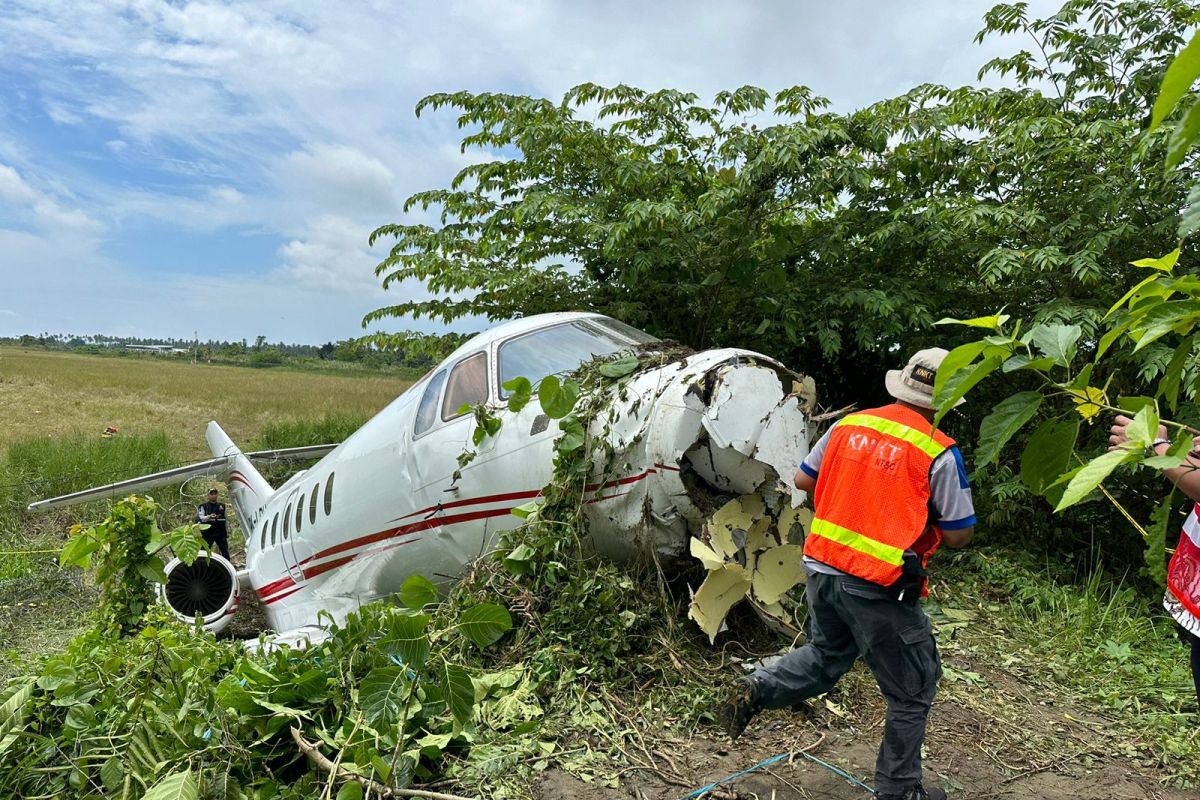 KNKT investigasi kotak hitam Hawker 900