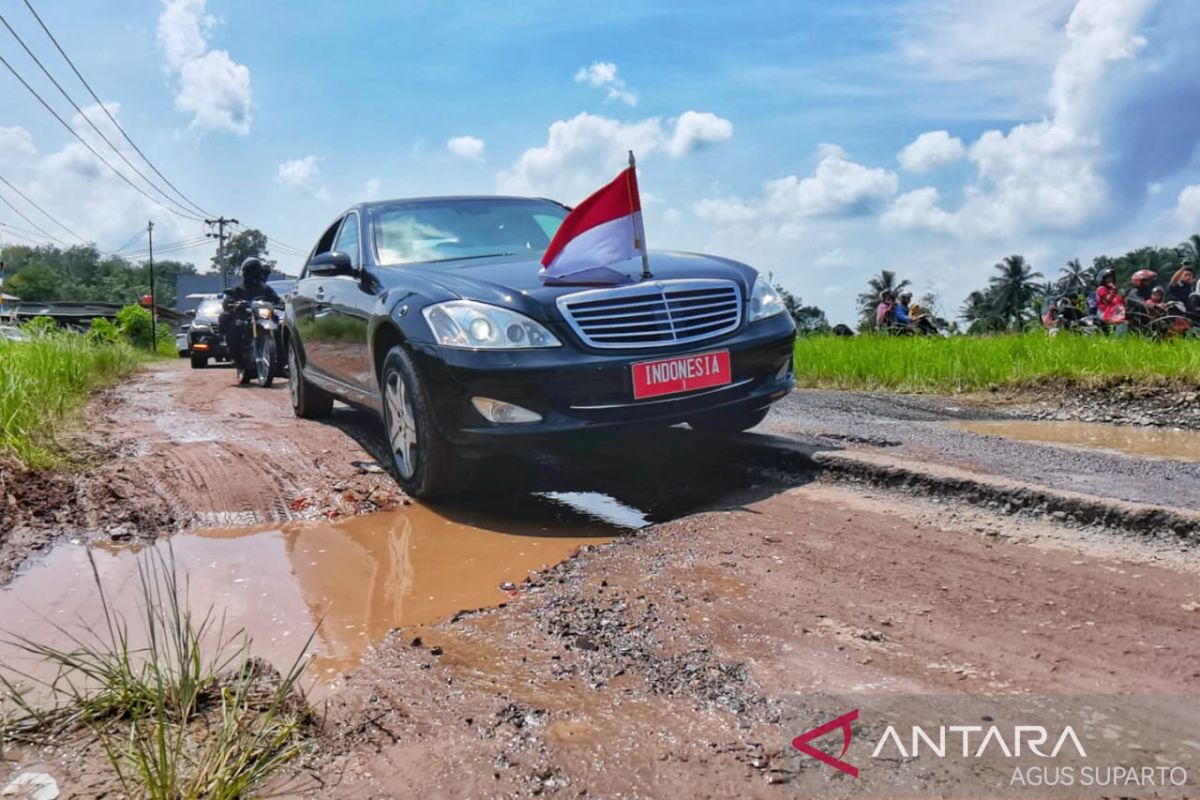 Istana: Aduan warganet mudahkan cek ulang data jalan rusak PUPR