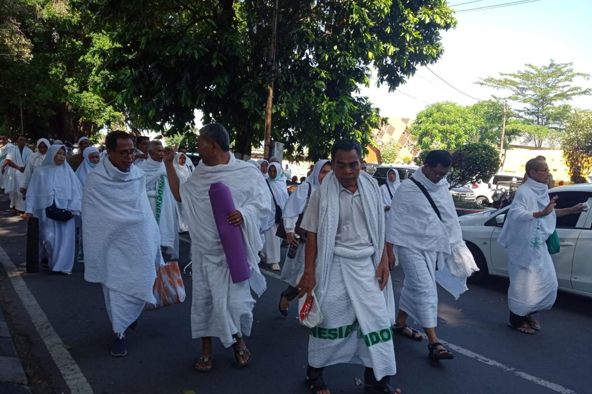 66 calon haji reguler Mataram belum lunasi Bipih