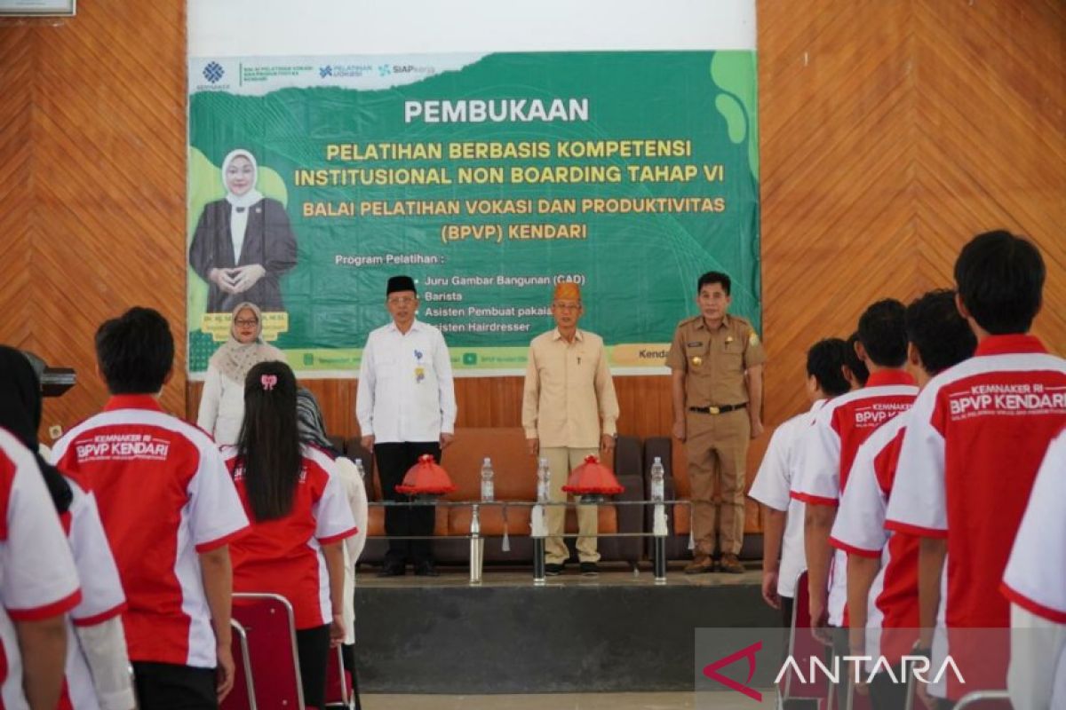 Wagub Sultra berharap BPVP Kendari tingkatkan SDM terampil bekerja