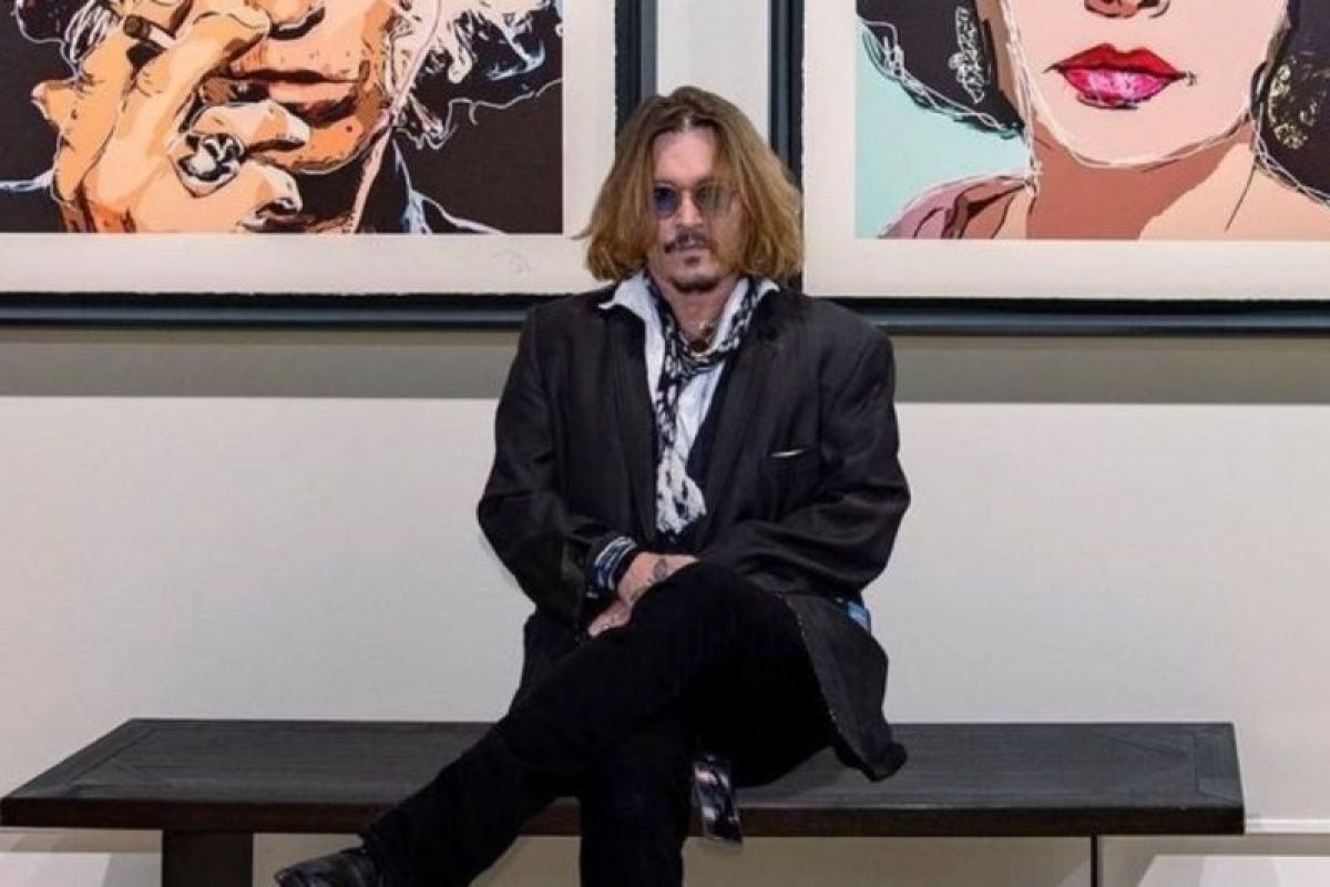 Film Johnny Depp dapat sambutan meriah dari penonton saat buka Festival Cannes