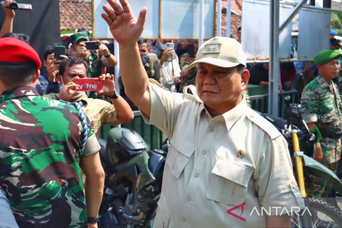 Prabowo ajak TNI-Polri jaga kerukunan dan perdamaian