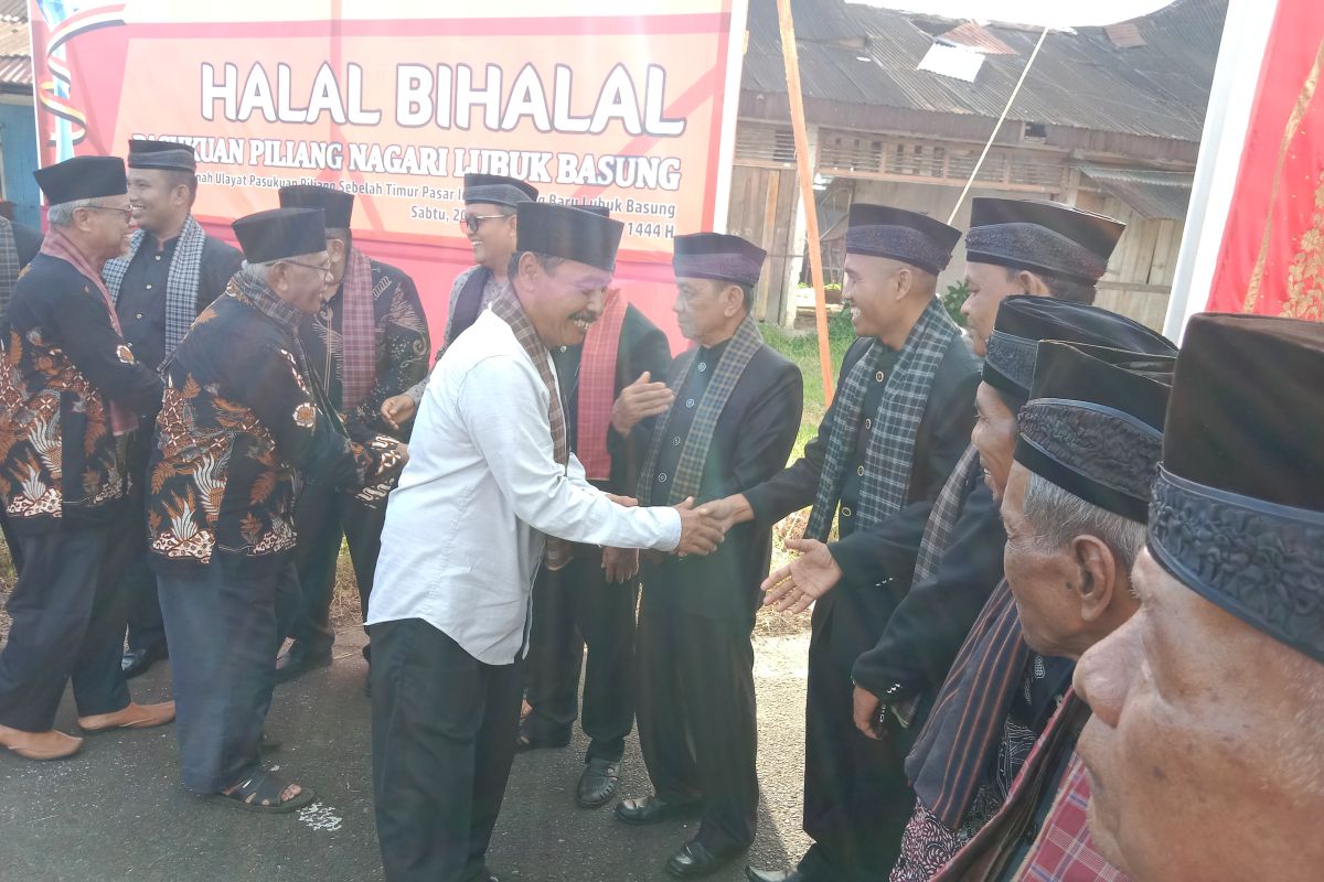 Ratusan pasukuan Piliang Nagari Lubuk Basung Agam ikuti halal bihalal