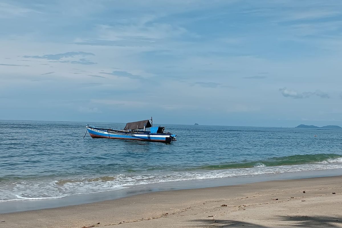 BMKG: Waspadai gelombang 2,5 meter di perairan wilayah kepulauan