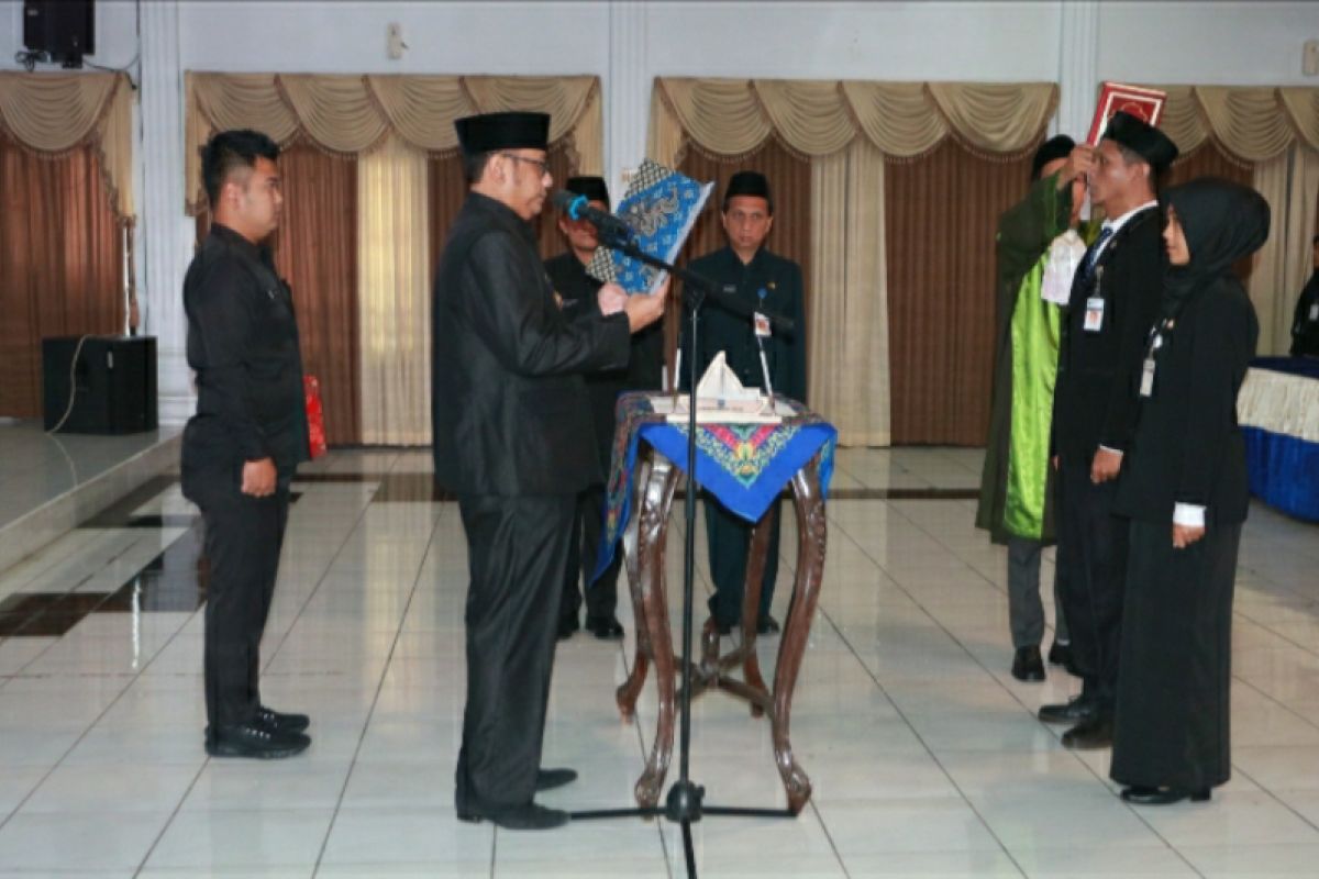 Wali Kota Tegal lantik 136 pegawai fungsional