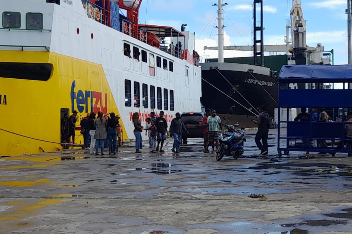 Tren pertumbuhan penumpang di Pelabuhan Fakfak capai 153,6 persen