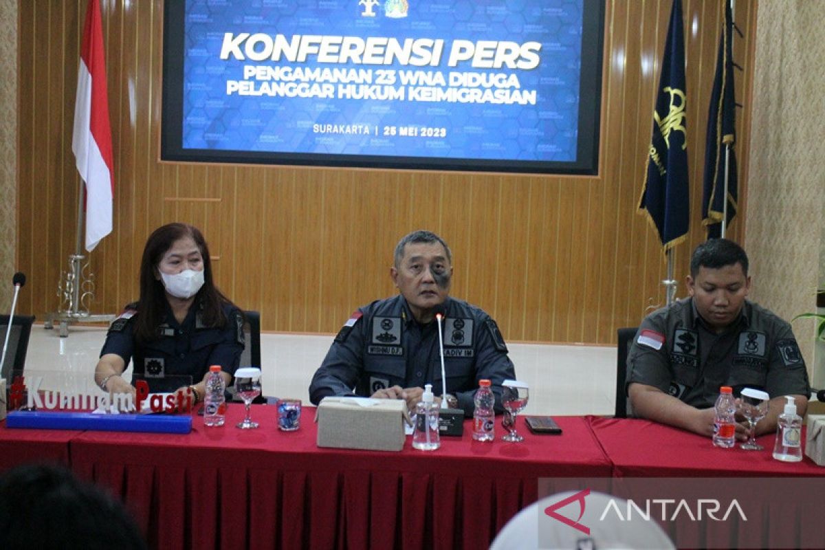 Imigrasi Surakarta amankan 23 WNA tanpa dokumen di  Karanganyar