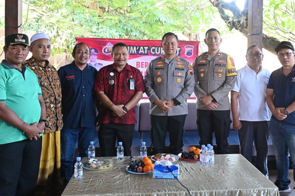 Polres Jepara gelar program "Jumat Curhat" dengarkan aspirasi warga