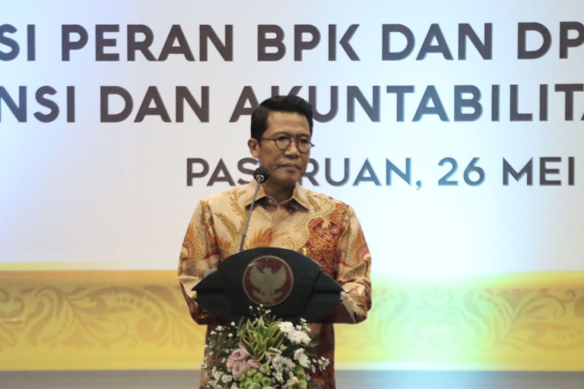 Anggota DPR sosialisasikan literasi keuangan di Probolinggo