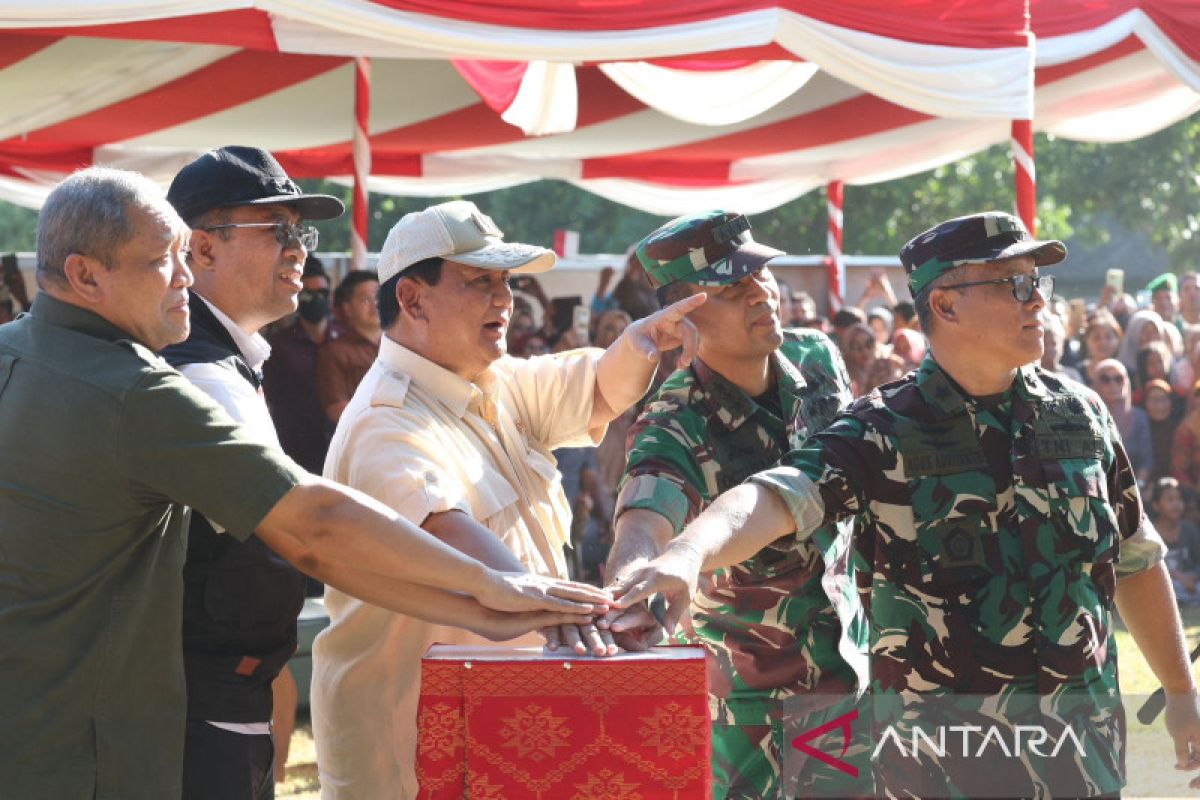 Menhan saksikan penemuan sumber mata air di Sumbawa