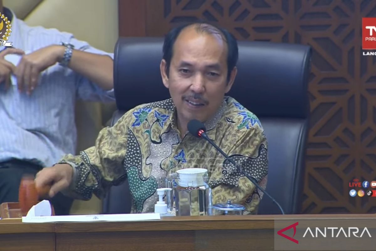 Anggota DPR : Perlu kajian lebih dalam soal usulan perubahan jadwal pilkada 2024