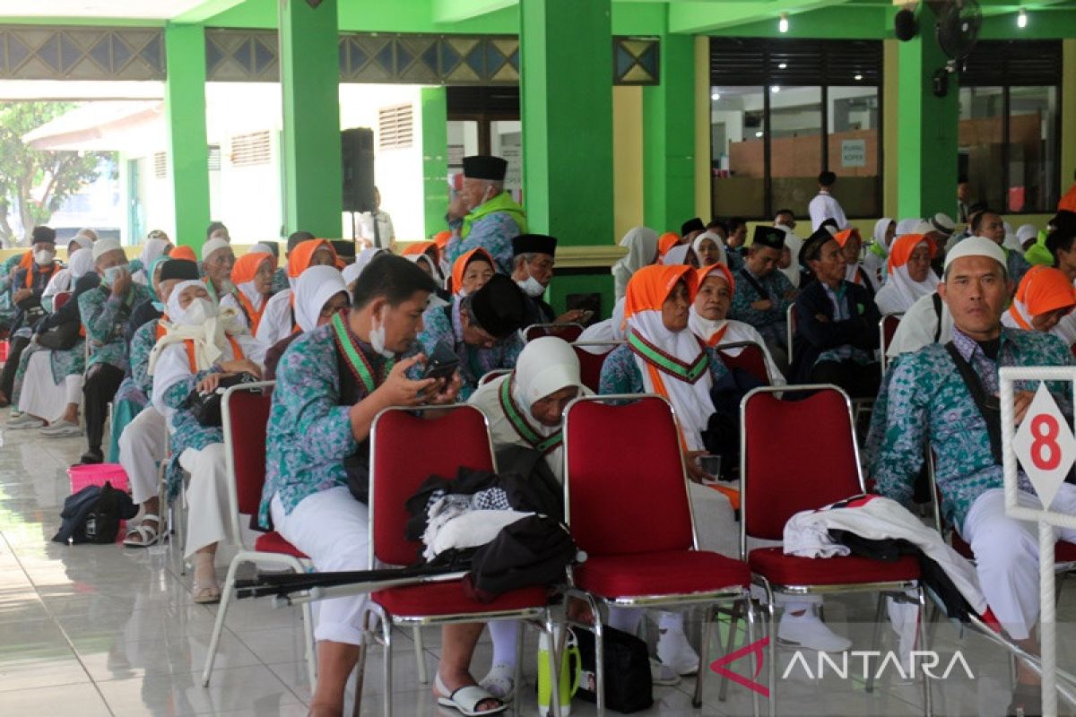 PPIH Embarkasi Solo lakukan "sweeping" barang bawaan calon  haji