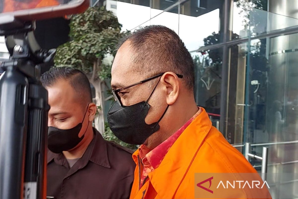 KPK sita satu unit moge dan rumah Rafael Alun