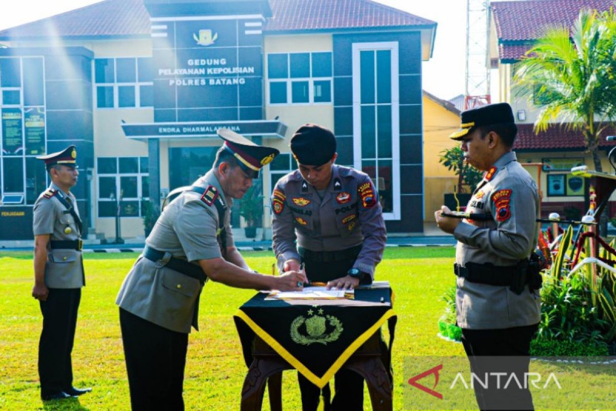 Polres Batang rotasi pejabat utama