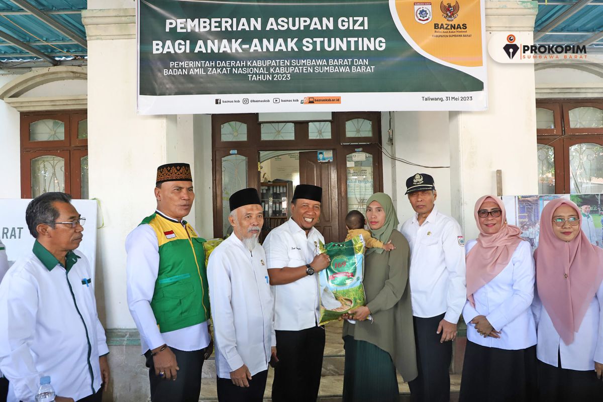 Baznas Sumbawa Barat salurkan bantuan anak stunting