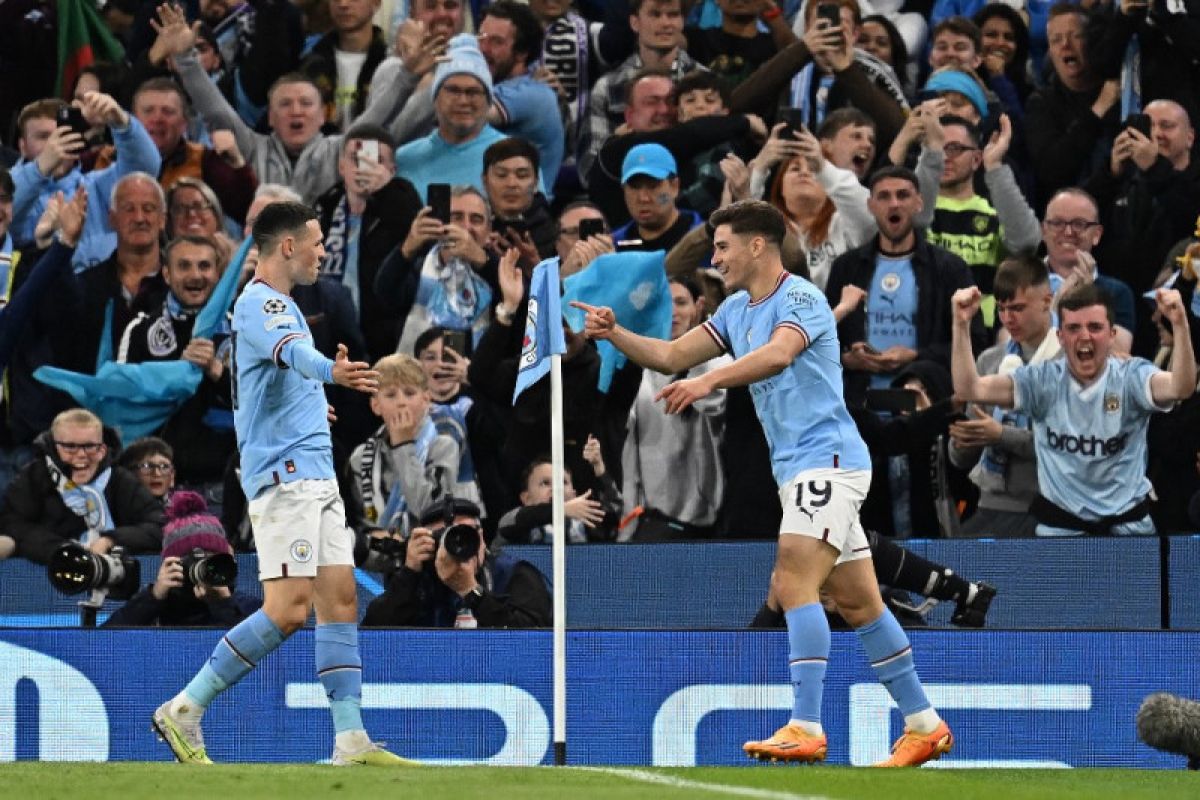 Manchester City amankan tiket 8 besar usai menghajar Copenhagen 3-1