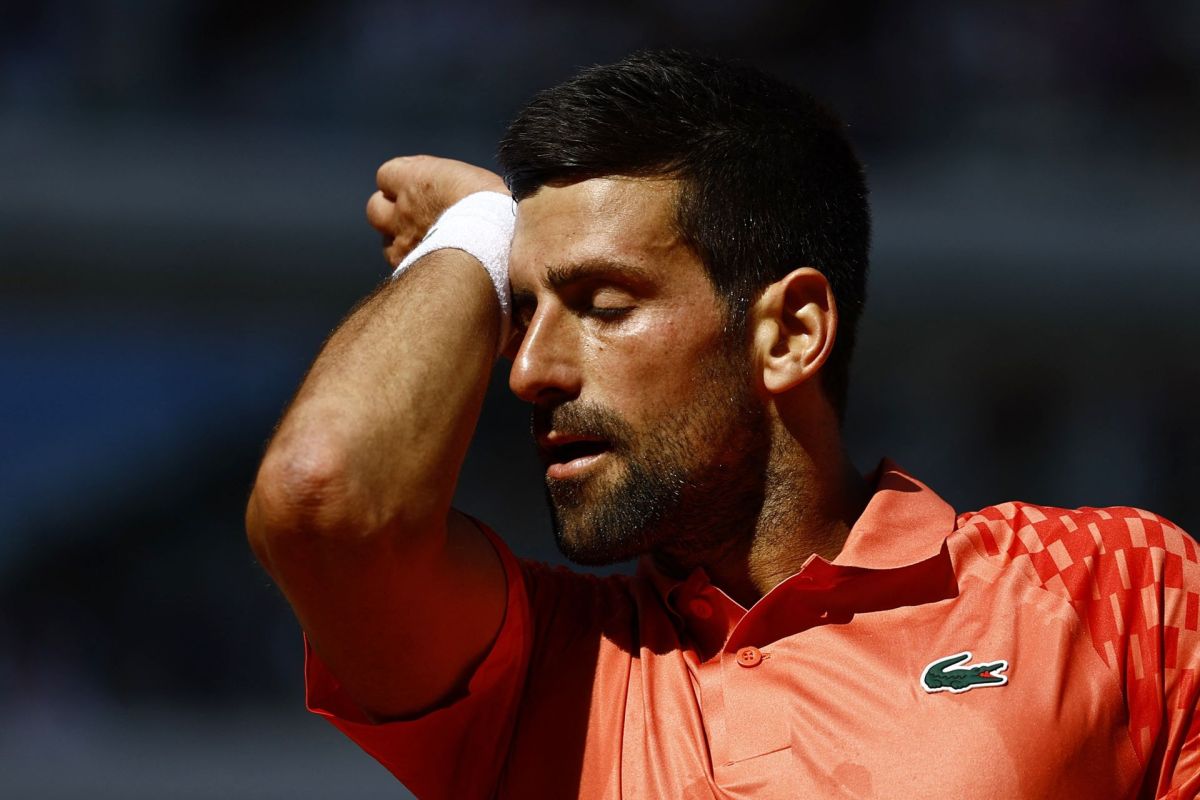 Petenis Djokovic kondisi cedera di tengah French Open