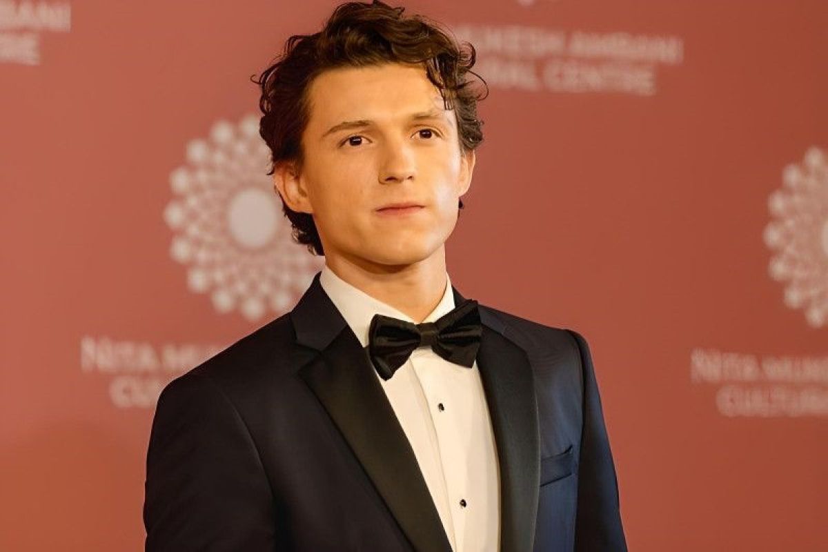 Tom Holland sebut "Into The Spider-Verse" adalah film terbaik versinya