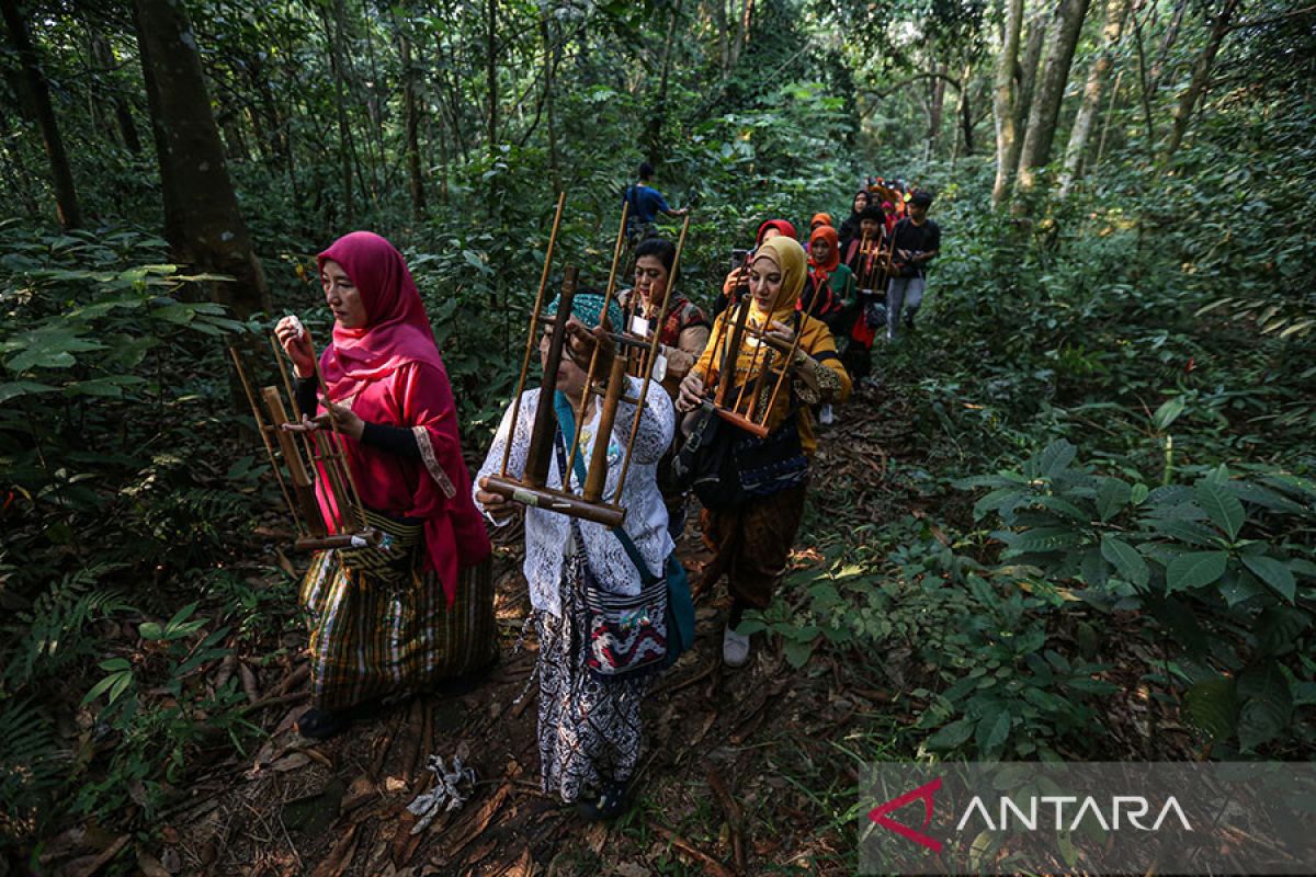 UI jaga keseimbangan ekosistem di lingkungan kampus