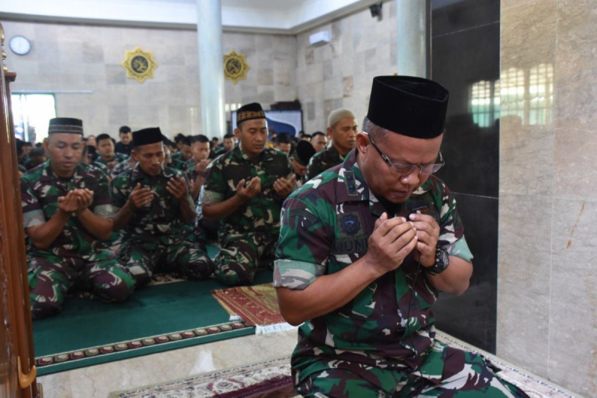 Kodam XIII Merdeka gelar doa bersama peringati HUT ke-65