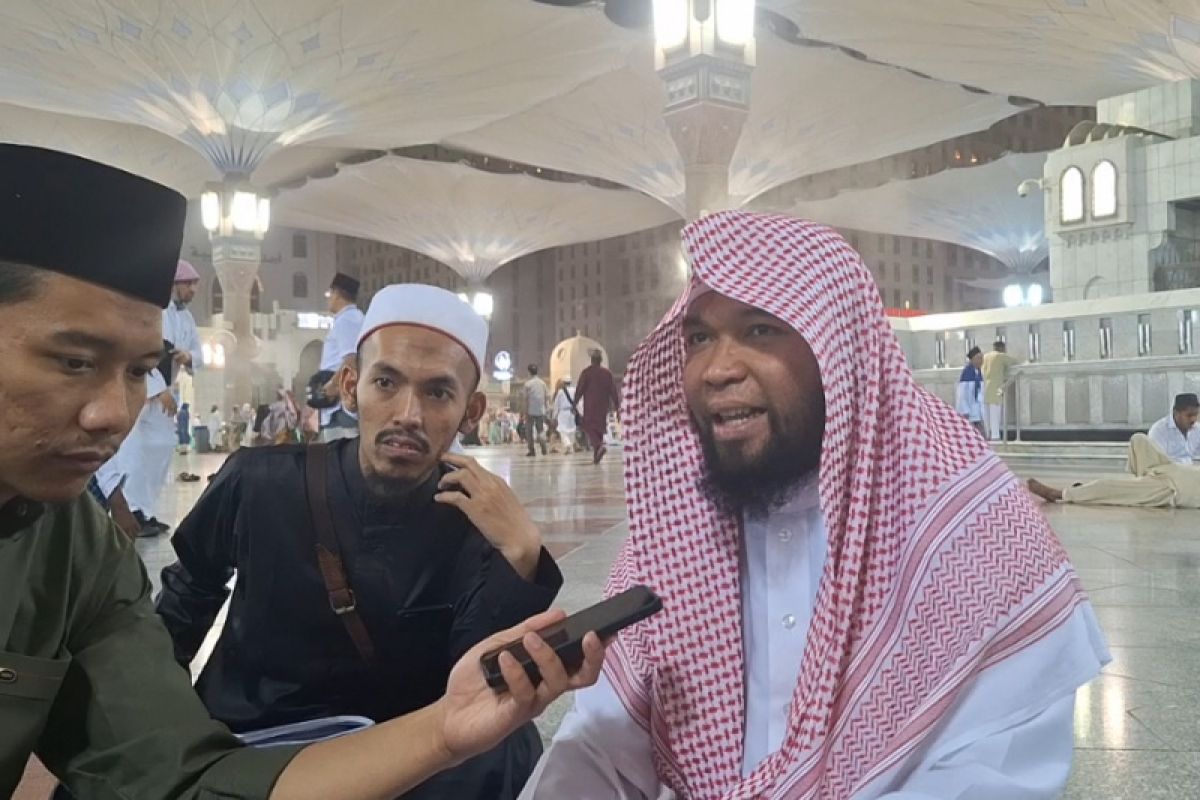 Ariful Bahru pria asal Riau jadi pengisi kajian Masjid Nabawi