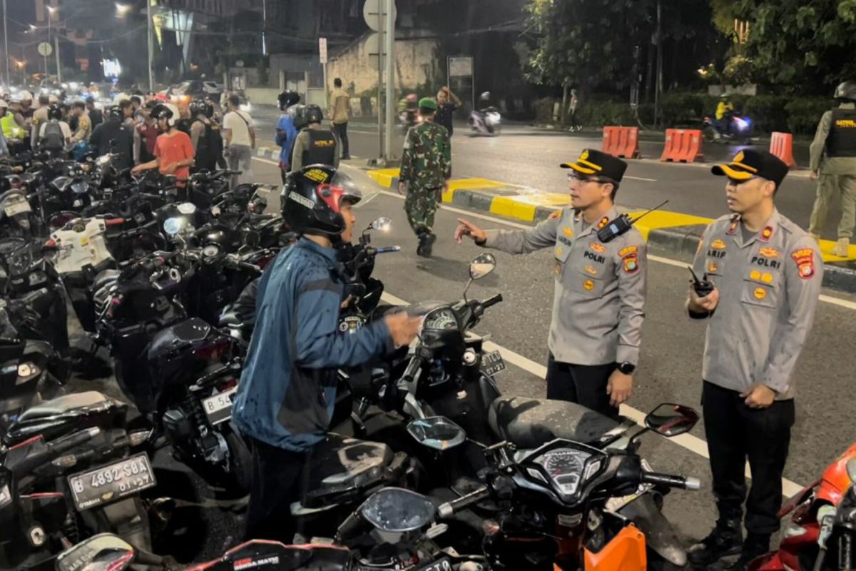 40 motor ditilang saat penertiban balap liar