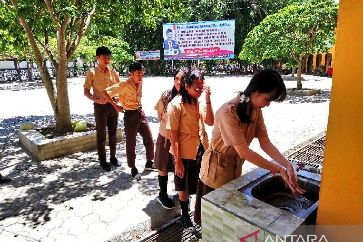 Pemprov Papua ingatkan sekolah tak lakukan pungli pada PPDB 2023