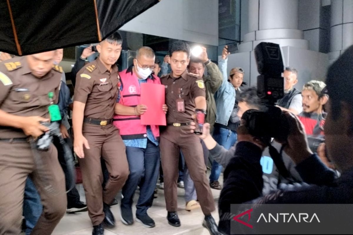 Kejati Sulsel tetapkan tiga tersangka baru dugaan korupsi PDAM Makassar