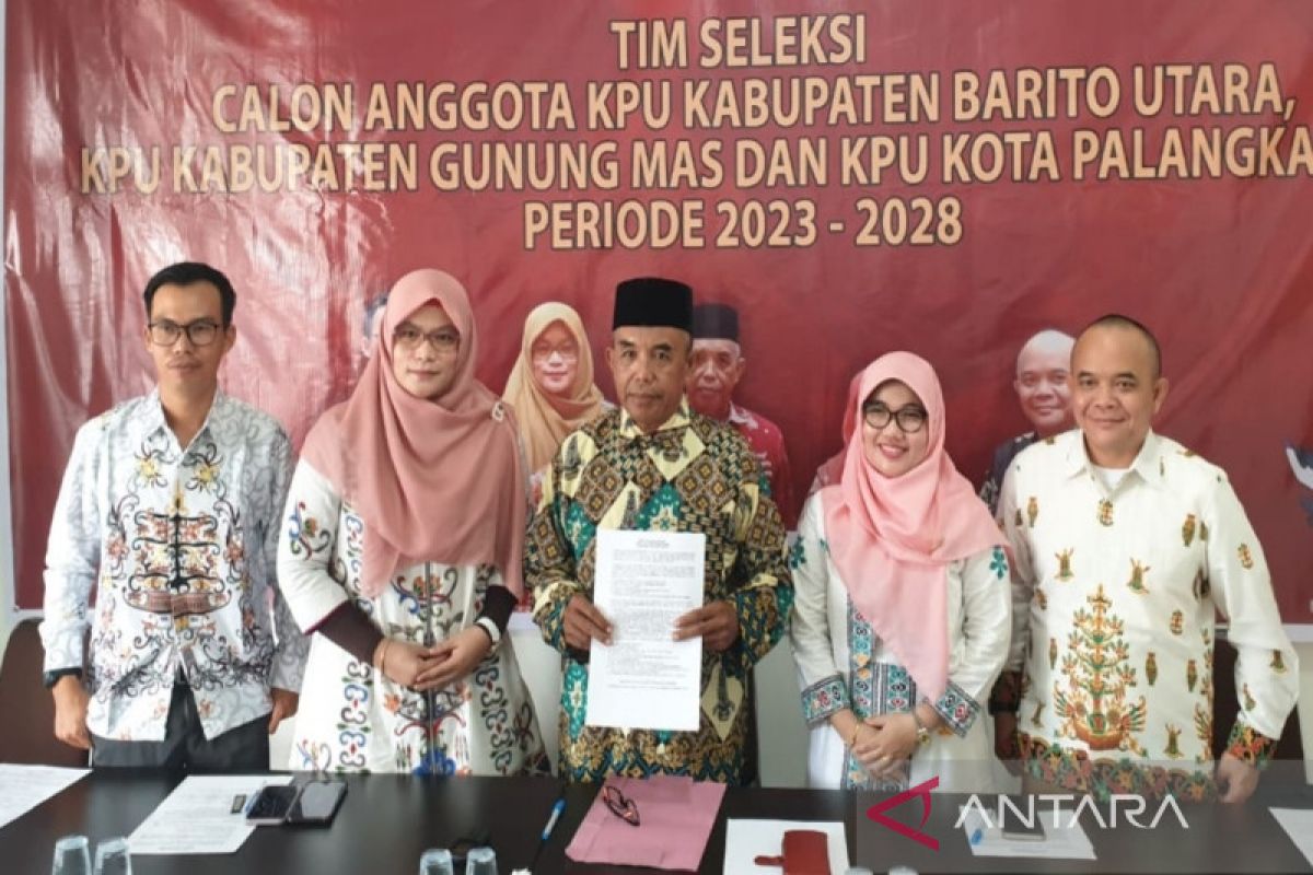 Timsel buka pendaftaran calon anggota KPU tiga wilayah di Kalteng