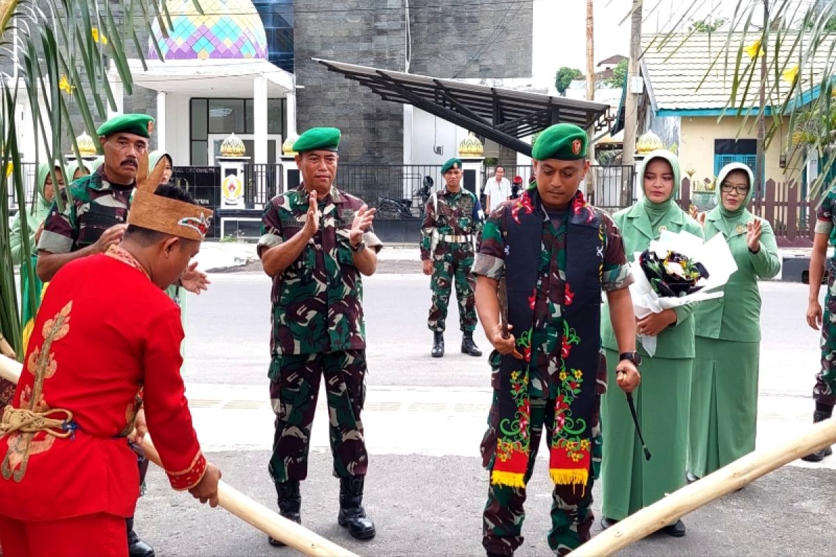 Awali tugas, Dandim Sampit tekankan pentingnya kerja sama